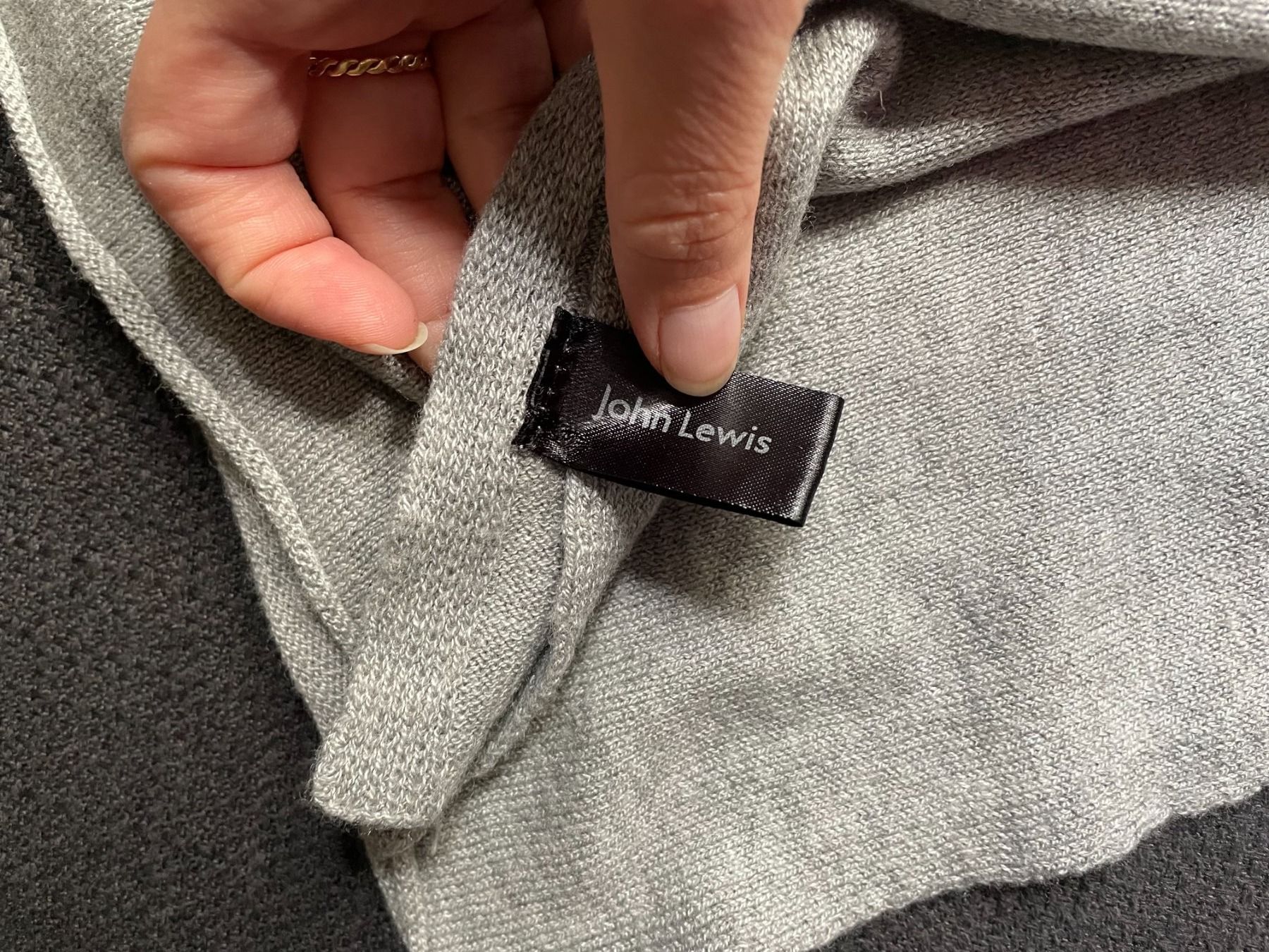 Foulards, Tücher & Schals: Sciarpa misto lana grigia marca John Lewis – Neu (gemäss Beschreibung) aus Meilen von val_tsv8 2
