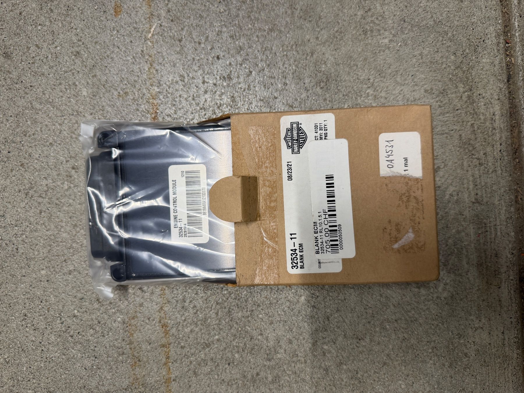 Harley-Davidson Alle Motorradersatzteile: 34249-11 Harley-Davidson Blank ECM – Neu und originalverpackt aus Ostermundigen von jas_9j7d