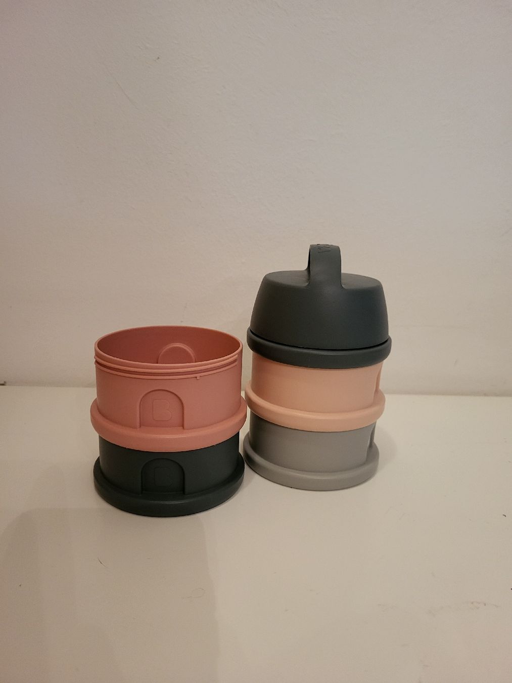 Béaba Contenitori & Simili: Doseur lait en poudre – Usato da Maur venduto da ast_5qyd 2