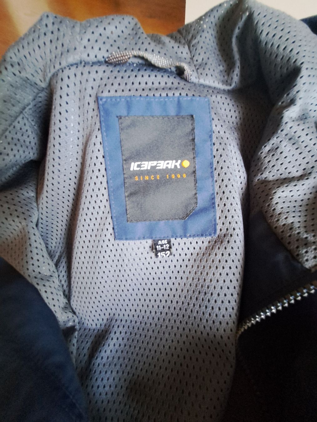 Icepeak Jacken & Mäntel: Regenjacke Icepeak Gr. 152 – Gebraucht aus Rickenbach LU von Ruwani 2