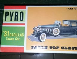 Pyro Cadillac Towne Car 1931,1/32 Selten, ungebraucht