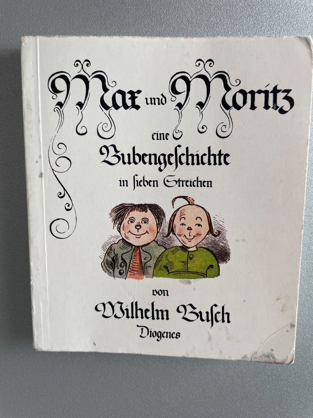 Libri: Mini Buch Max und Moritz, sieben Streiche von Wilhelm Busch – Usato da Füllinsdorf venduto da bienli