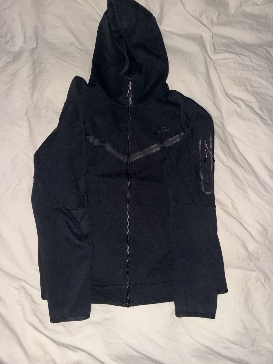 Nike Giacche: Nike tech fleece – Nuovo (secondo la descrizione) da Chur venduto da sil_v7n6 1