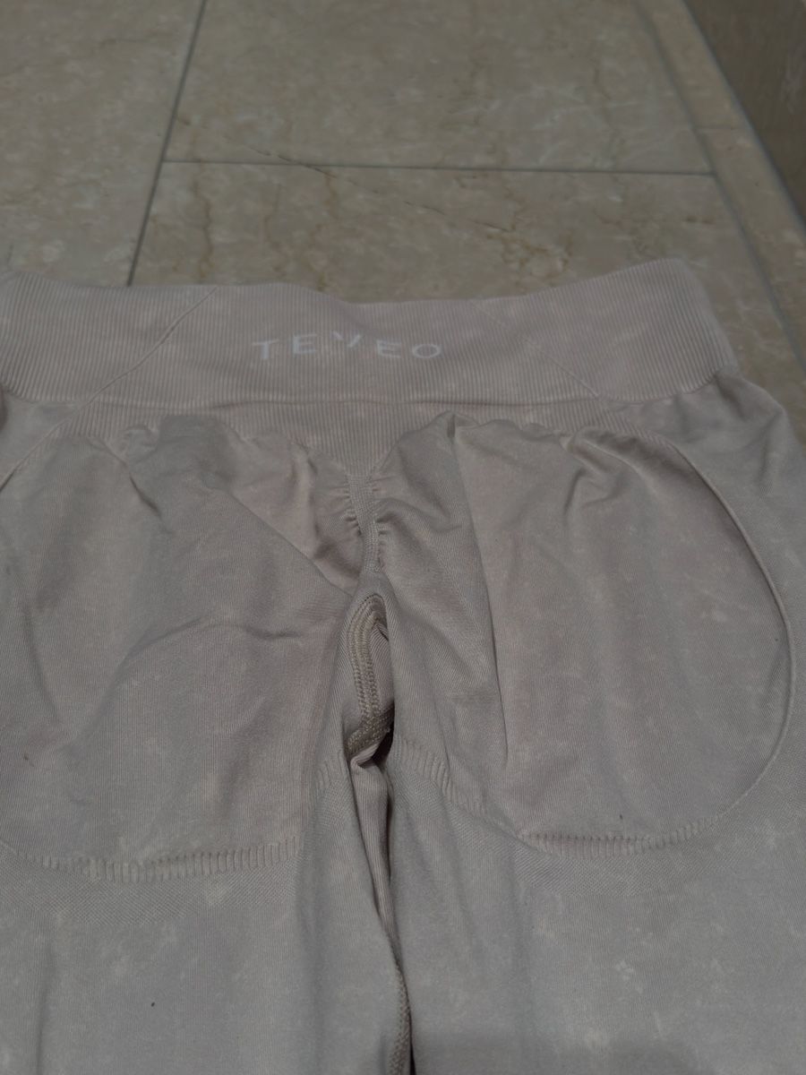 Teveo Leggings: teveo, sportleggins, grösse M – Gebraucht aus sargans von lnoa 1
