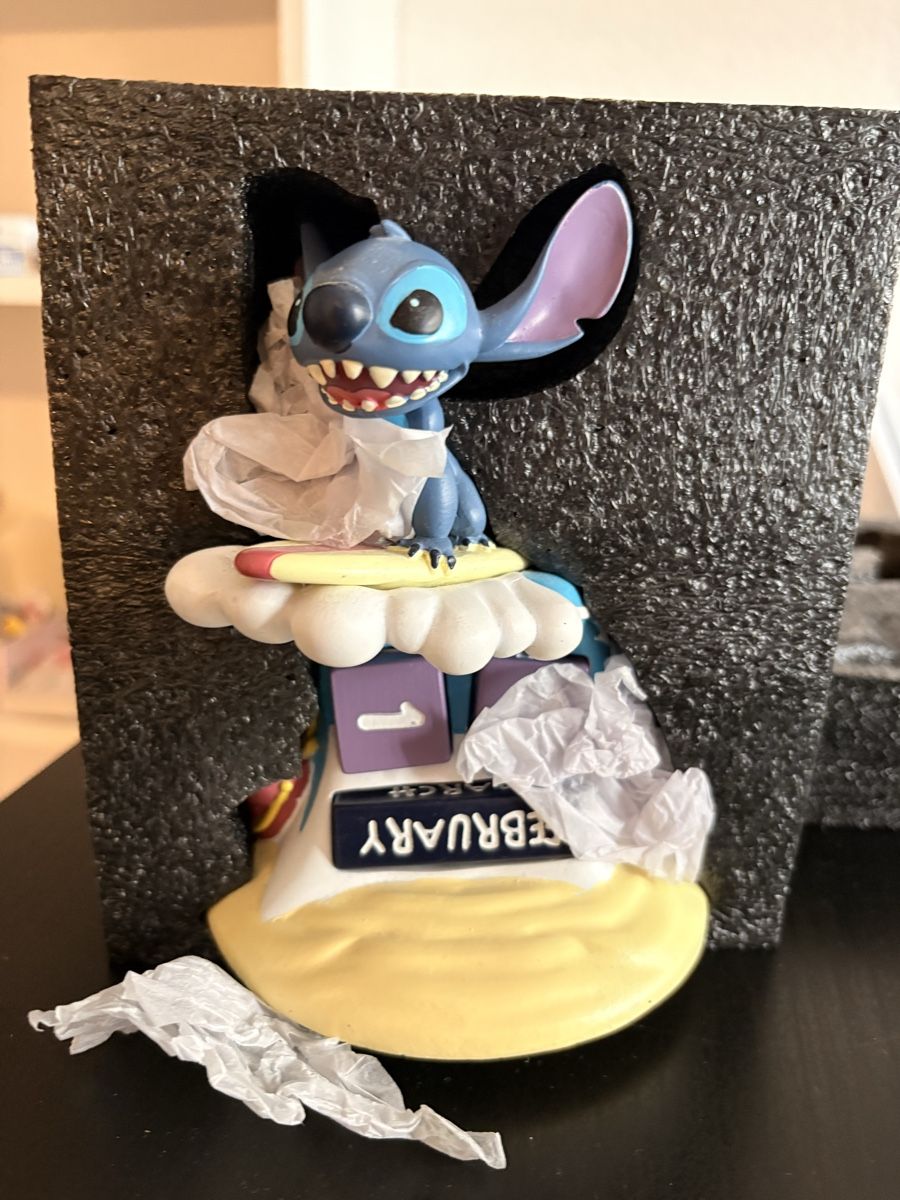Disney Calendari: Stitch Jahreskalender – Nuovo (secondo la descrizione) da Basel venduto da alisha.beuggert 1