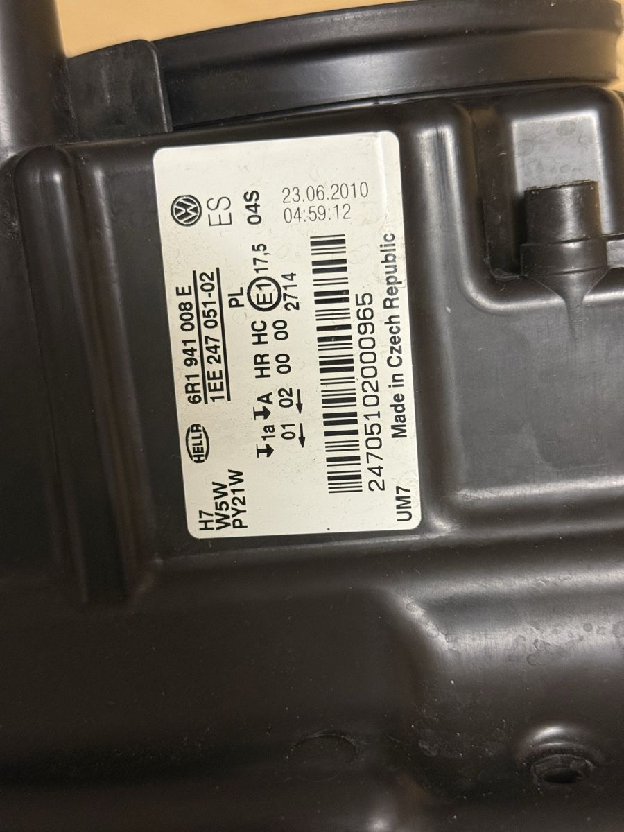 VW Scheinwerfer: Scheinwerfer VW Polo (rechts & links) – Gebraucht aus Adliswil von ole_6vxw 2