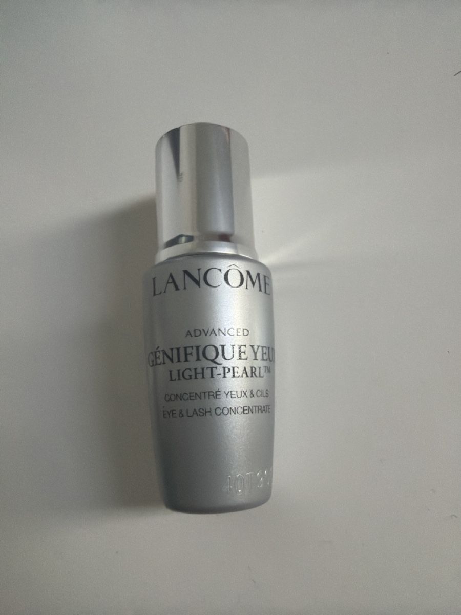 Lancôme Soins du visage: Lancome Genifique Set mit Kosmetiktasche – Neuf avec emballage d'origine à Rickenbach SZ par Bumblebee_3103 2