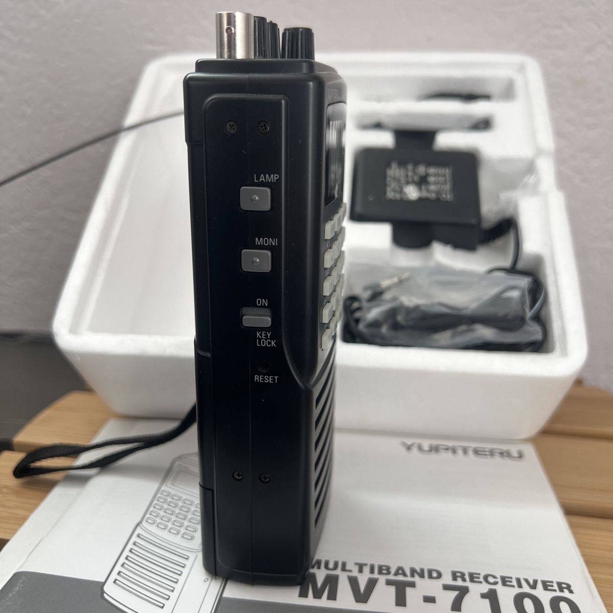 Radiocomunicazione: Multiband Empfänger Yupiteru MVT-7100 mit OVP gebraucht – Usato da Unterkulm venduto da Sita013 5