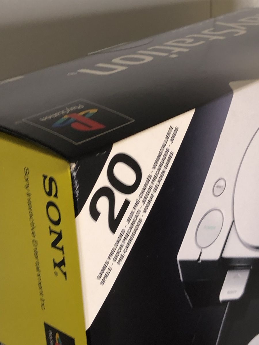 Sony Console: PlayStation clasic mini NEU – Nuovo e nell'imballaggio originale da Cham venduto da adr_zyp7 2