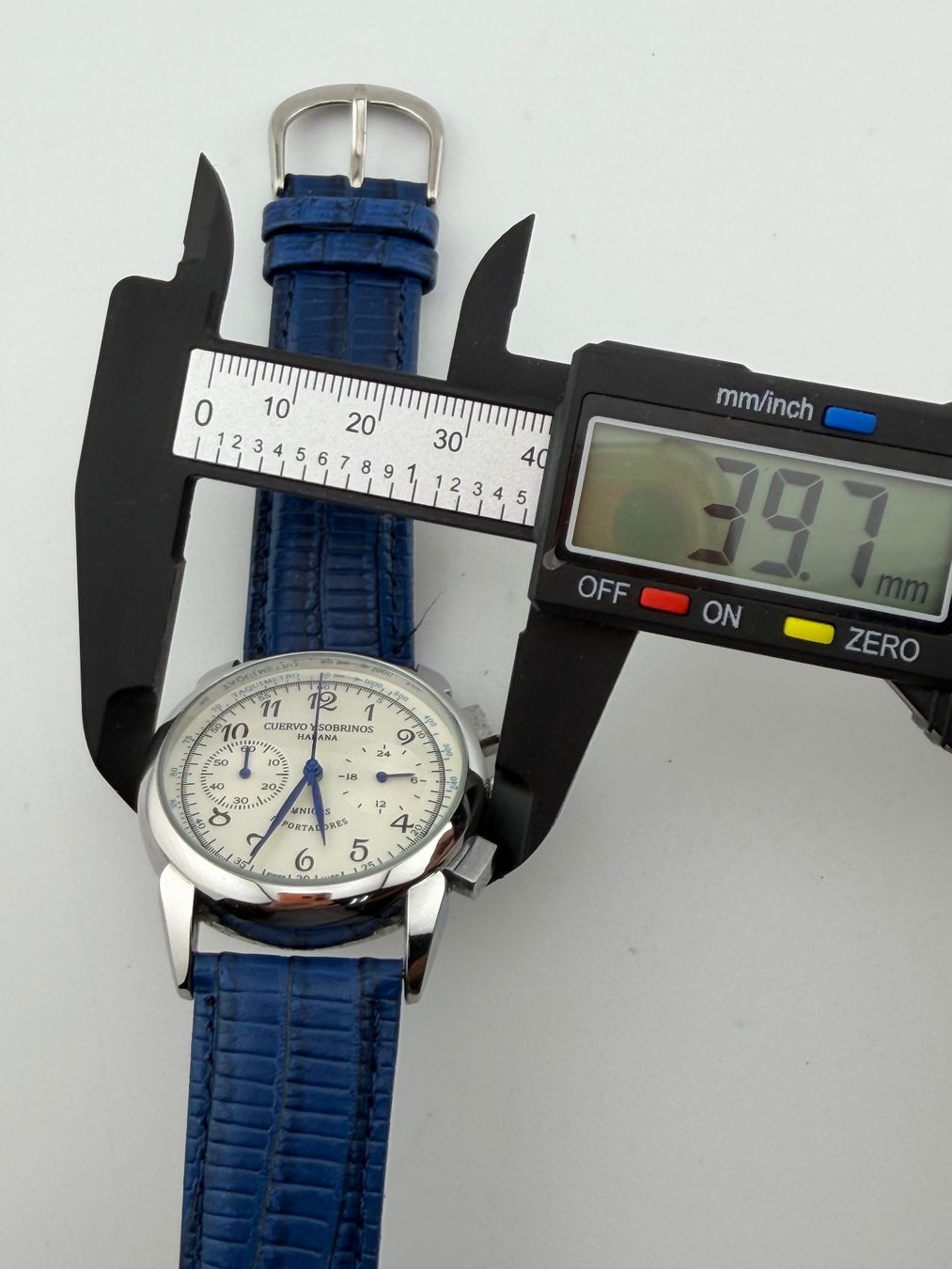 Montres: Herrenuhr läuft – D'occasion à Biel/Bienne par MrP_WatchesBiel 3