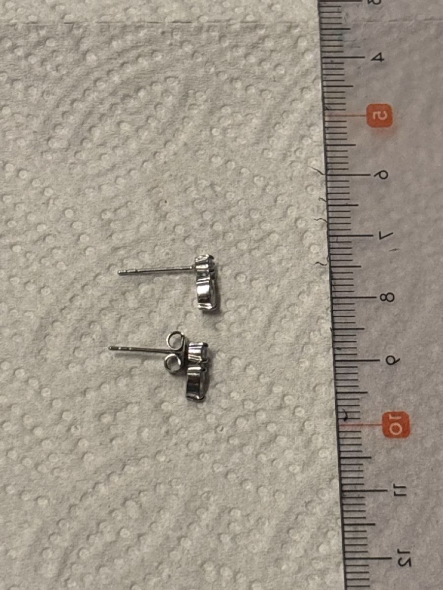 Ohrringe & -stecker: Ohrenringe  – Gebraucht aus Saland von ser_bx5g 3