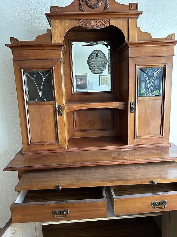 Credenze: Altes (Jugendstil?)-Buffet – Usato da Basel venduto da Yascra 1