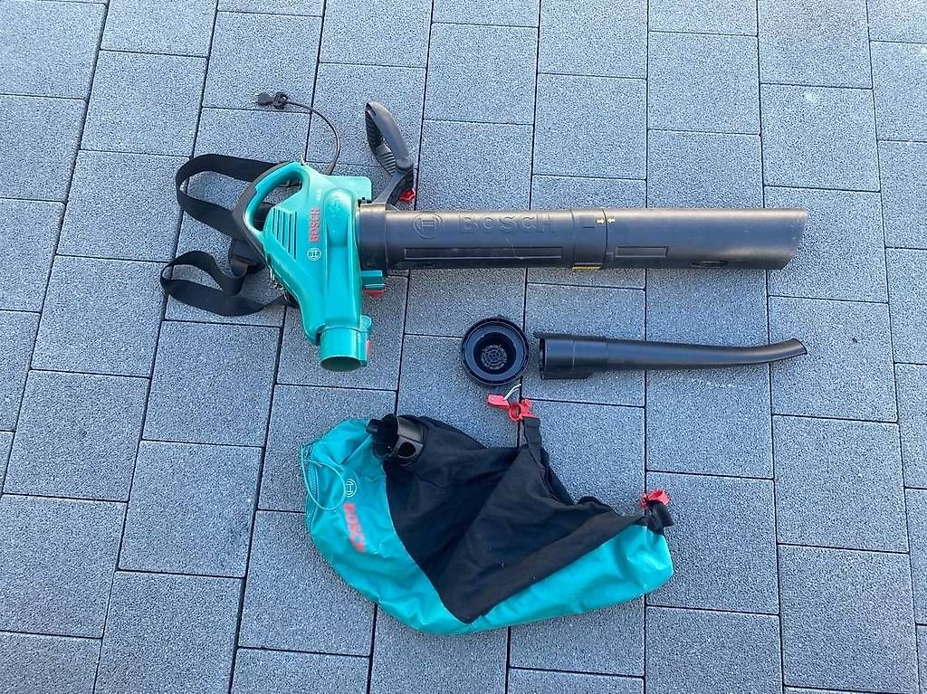 Laubbläser & Laubsauger: Bosch Laubbläser / Laubsauger – Gebraucht aus Jona von Riro55 1
