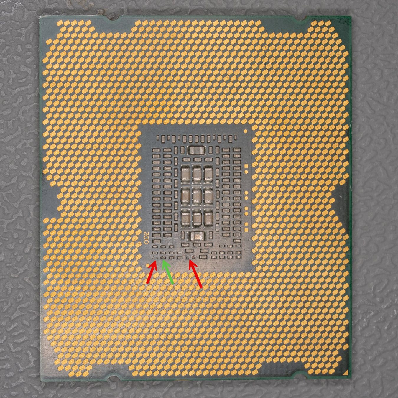 Intel Elektronikbauteile: Intel® Core™ i7-3930K Processor – Defekt aus Dietlikon von phi_j5l6 1