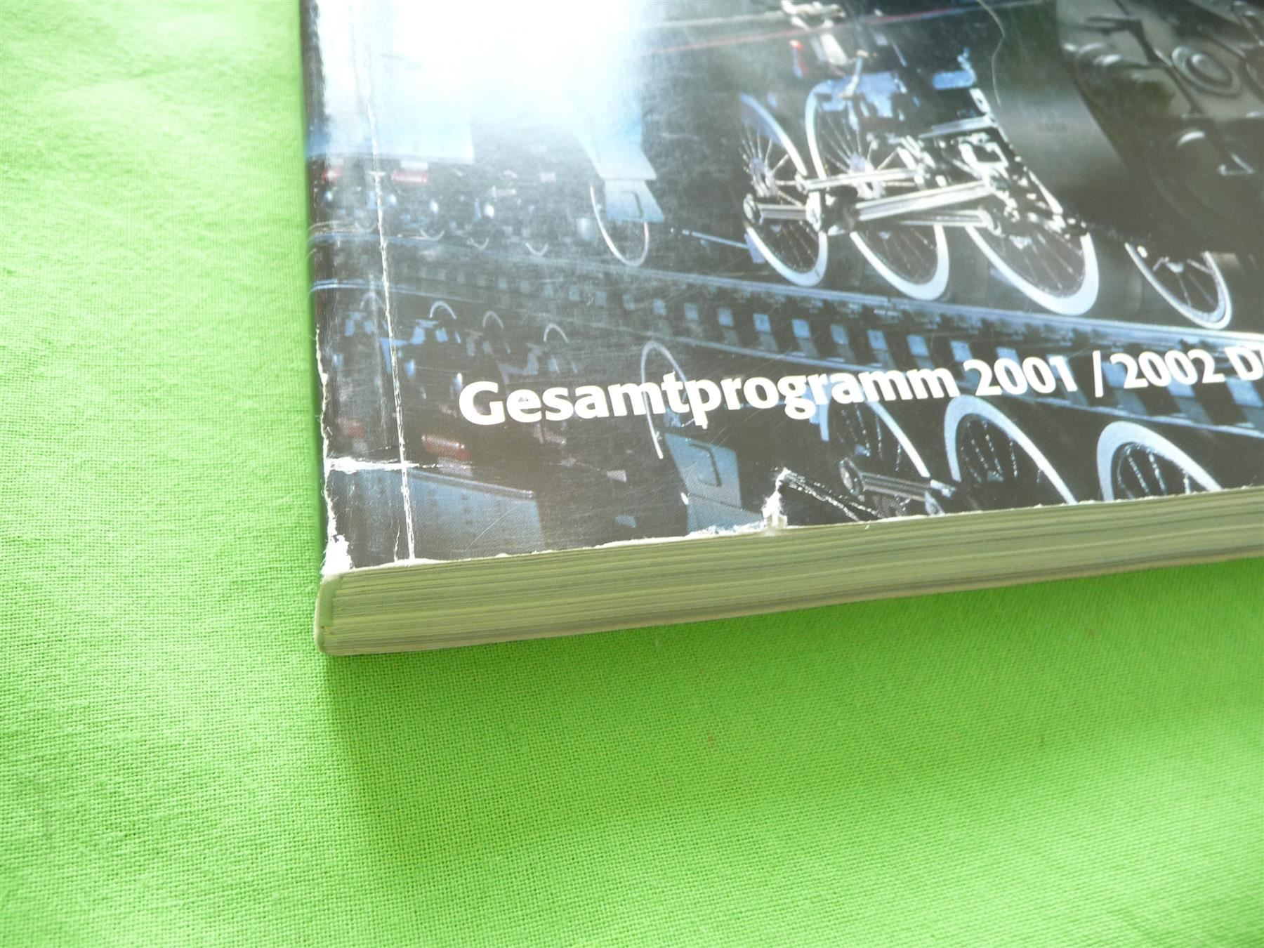 Märklin Modellini di ferrovie: Märklin Program 2001/02 Jahrbuch mit  552 Seiten - VersionDA – Usato da Winterthur venduto da Ricardo211 1