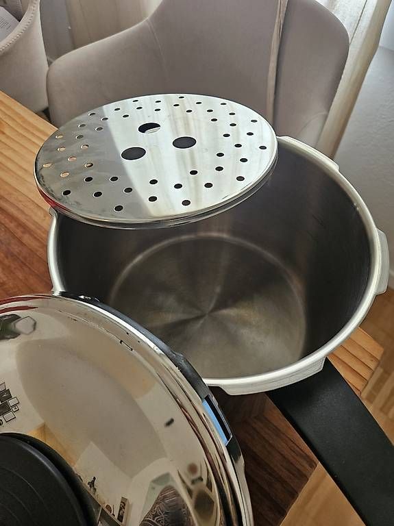 Casseroles: Dampfkochtopf – D'occasion à Aarau par lic_bbh6 1