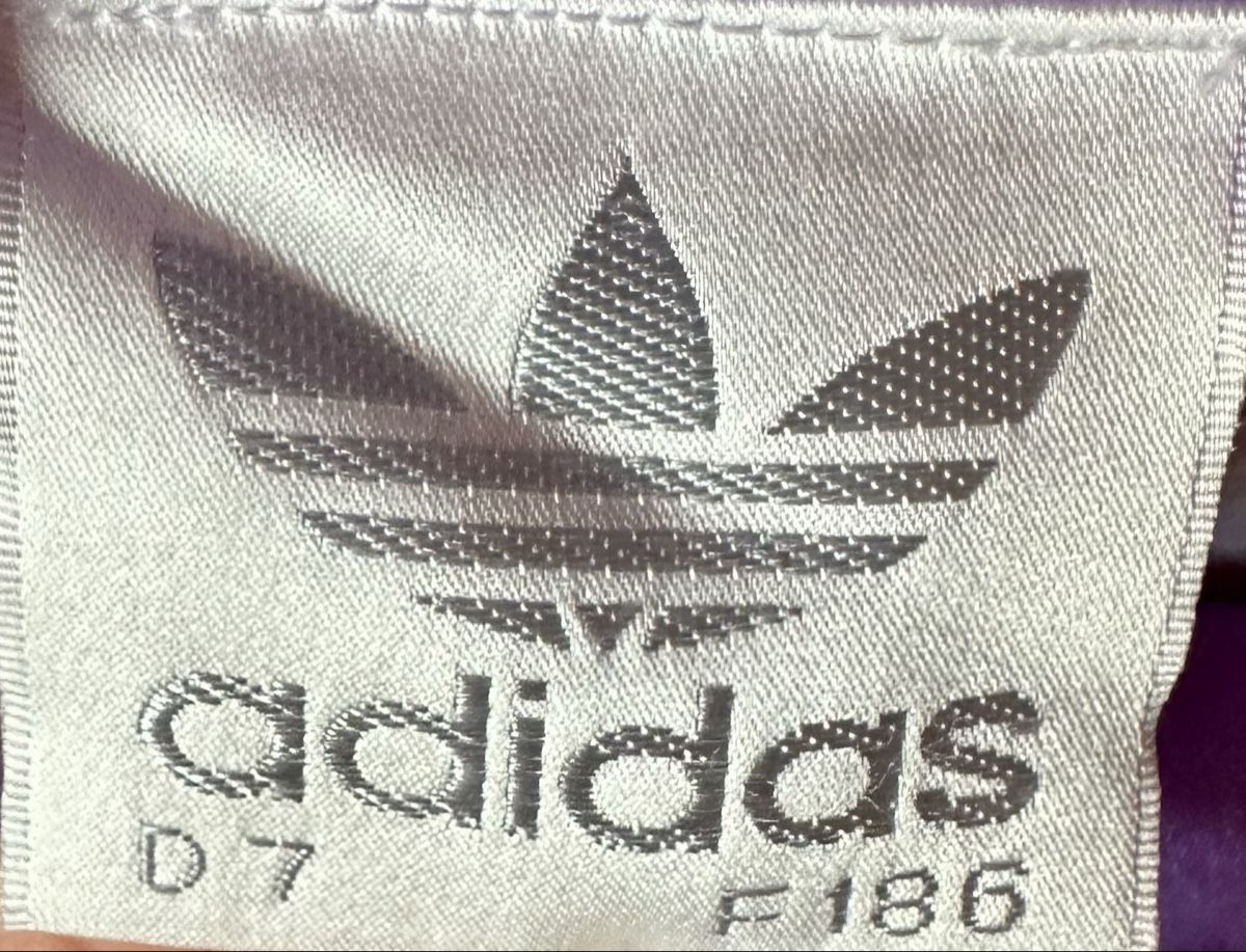 Adidas Completi: Vintage Adidas Trainingsanzug – Usato da Bern venduto da ACR12 8