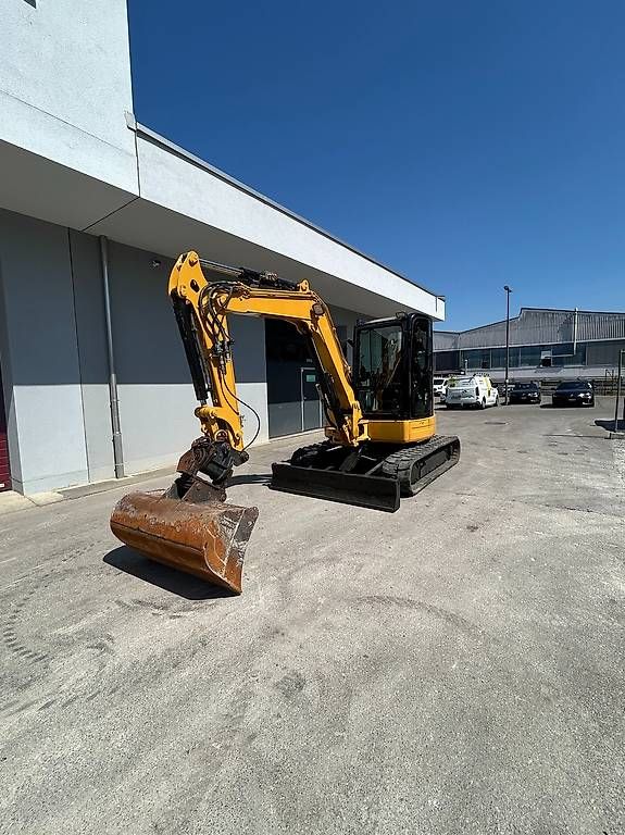 Caterpillar Excavateurs: Bagger CAT 305.5E - Minibagger - Raupenbagger – D'occasion à Grüningen par Werk89.zuerich