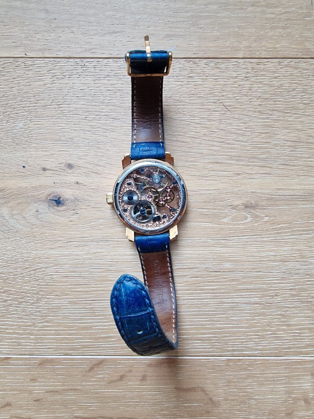 Bracelets: Uhr – D'occasion à Aeugst am Albis par Reservationsbuch 1