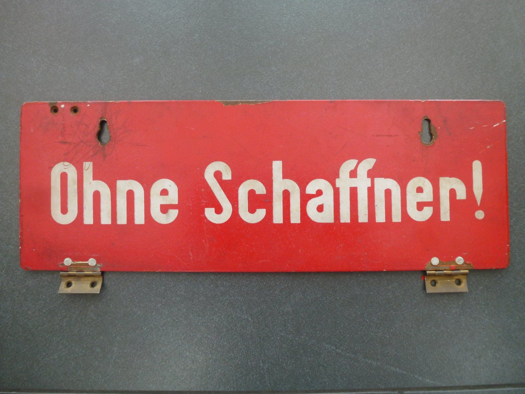 Schilder: Antikes Schild "Ohne Schaffner"  / Zug od. Strassenbahn – Gebraucht aus Esslingen von eintagammeer
