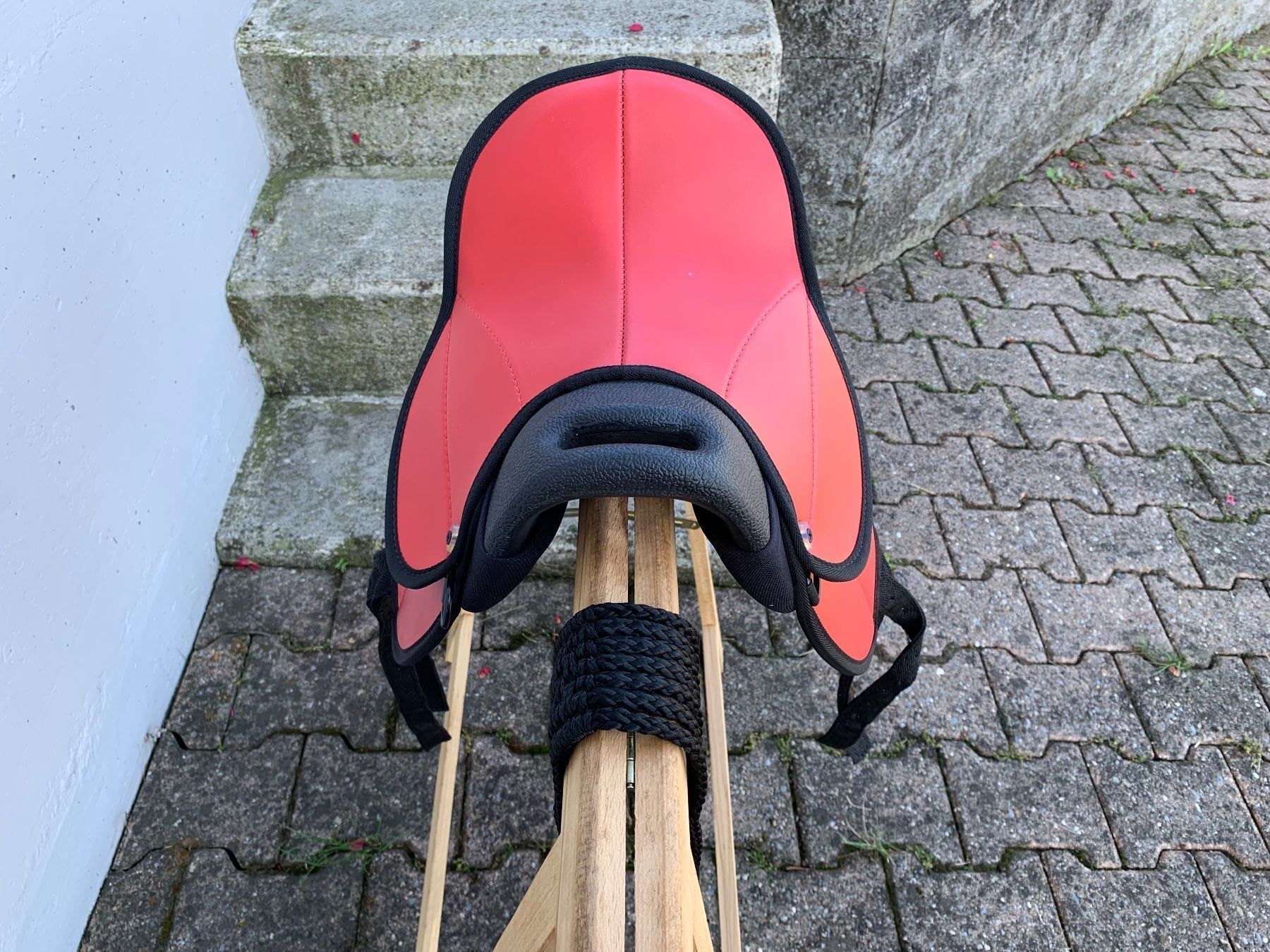 Selle & Accessori: schönes rotes Ponysätteli – Usato da Feldbach venduto da Fea1 3