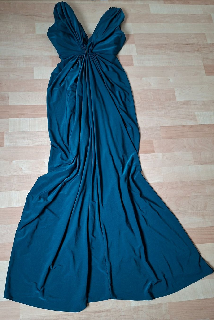 Vestiti: Kleid Gr. 40 – Usato da Niederlenz venduto da ion_gv7d