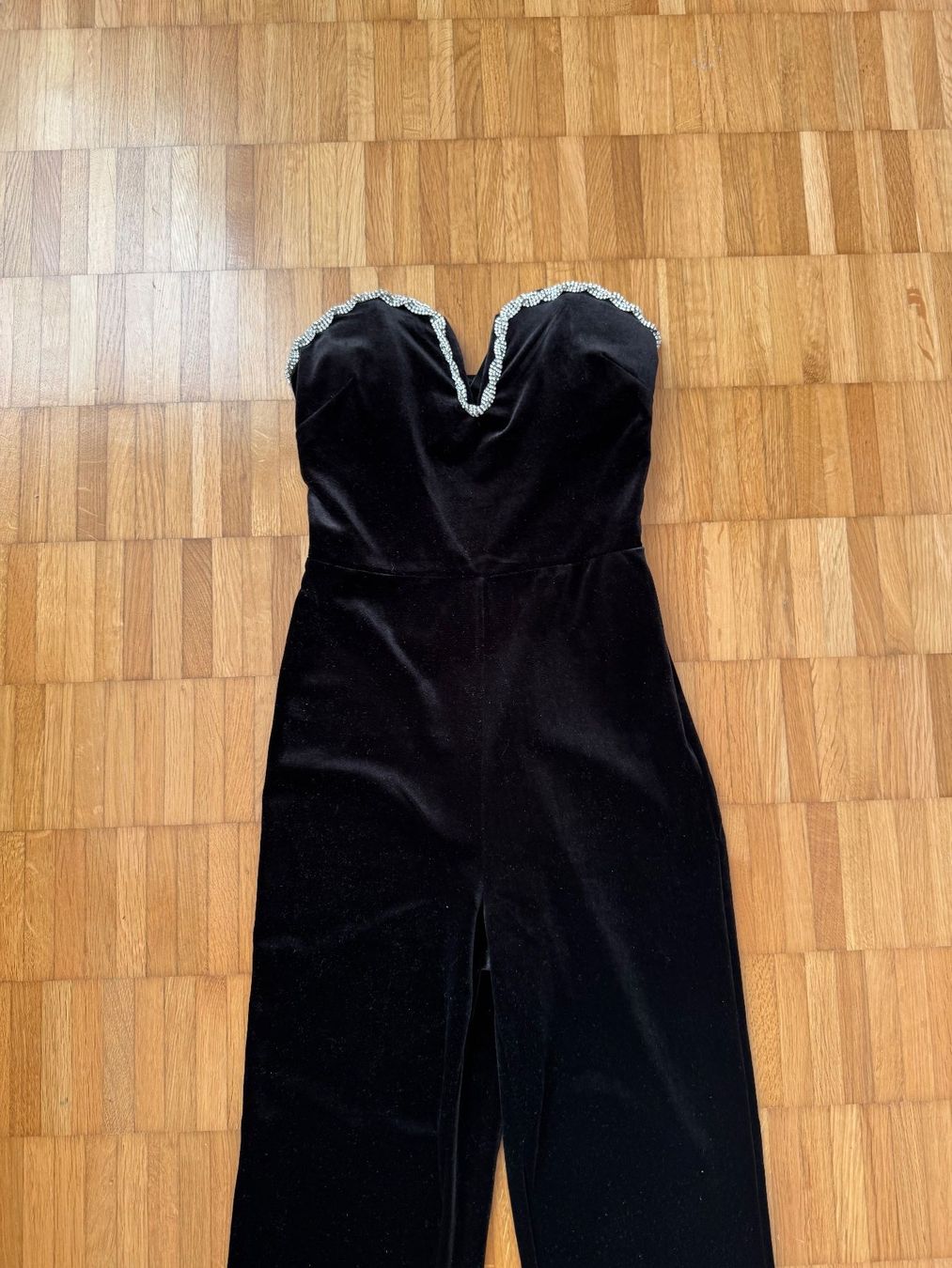 Tute: Schwarzer Samt Jumpsuit Strass Gr. 34 XS elegant Festlich – Nuovo (secondo la descrizione) da Jona venduto da Good_luck1_ 3