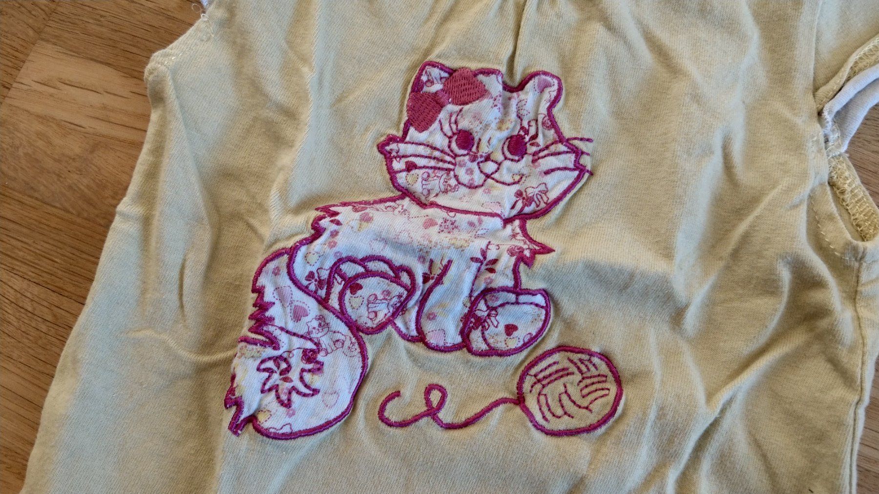 Camicie, Top & T-shirt: T-Shirt  Gr.68 (4-6Monate) – Usato da Wädenswil venduto da adelimmat 1