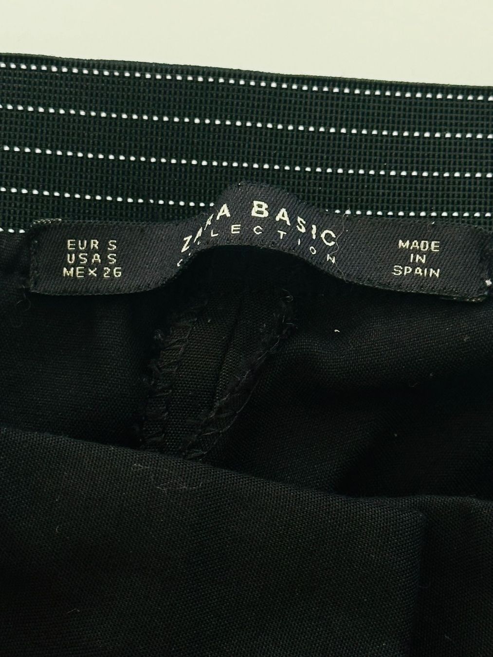 Zara Pantaloni: Basic Stoffhose Gr. S – Usato da Zufikon venduto da Modestil365 1