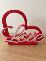 Decorazione cuore “Love” rossa e bianca – stampa 3D