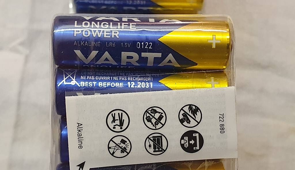 Varta Akkus & Batterien: Varta Longlife AA Batterie 1x24er Pack – Neu und originalverpackt aus Winterthur von BON11 3