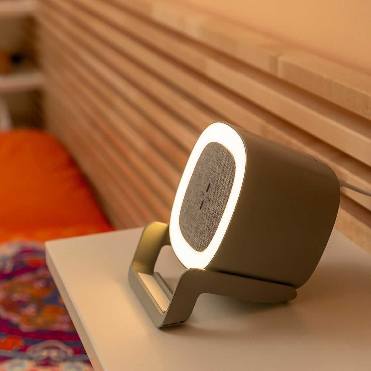 Casse acustiche: Bluetooth-Lautsprecher mit Induktions-Ladefunktion + 24 LEDs – Nuovo e nell'imballaggio originale da Giubiasco venduto da softmail 4