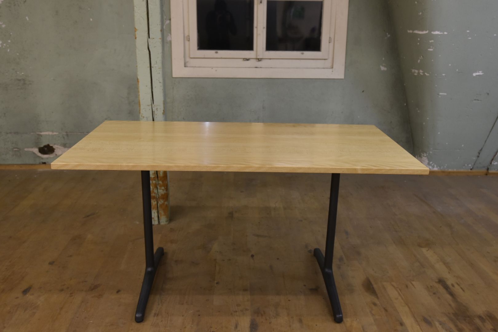 Horgen Glarus Tavoli: Designer Tisch Horgenglarus – Usato da Lichtensteig venduto da Usedinstorecom 2