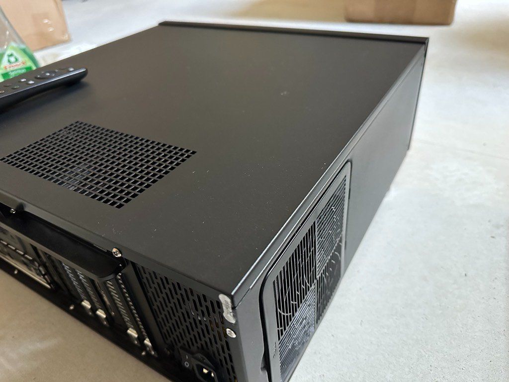 Home Cinema: MadVR Envy Pro MK1 V2 3060 – Usato da Aesch BL venduto da Eyjo 1