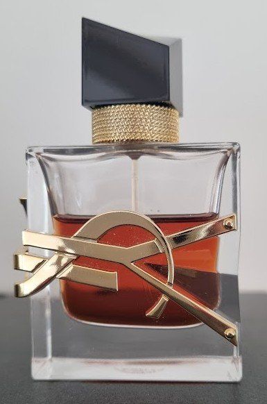 Saint Laurent Parfum & Eau de Toilette: YSL EdP Libre Intense 30ml – Gebraucht aus Zürich von mdiscover