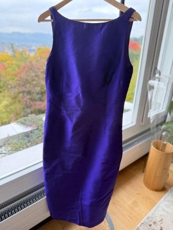 Elegantes, violettes Seidenkleid, Grösse 38/40