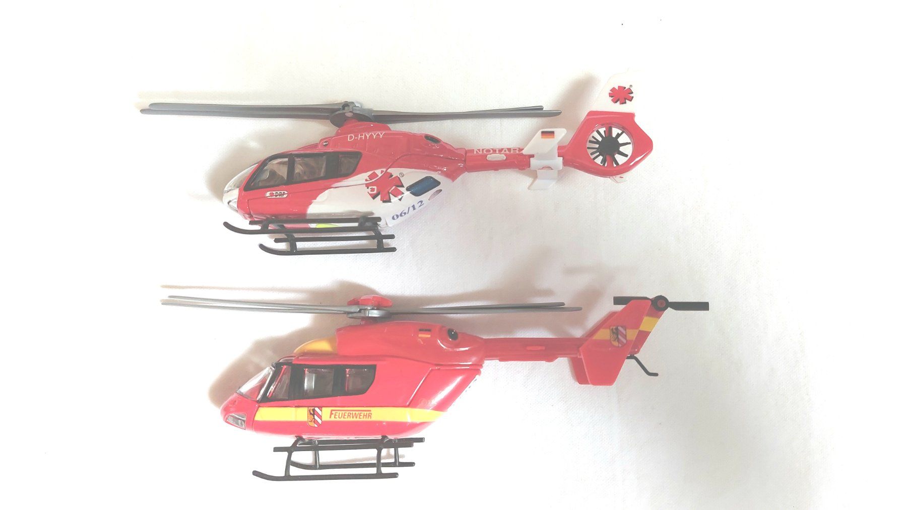 Kit di modellismo & Modellini statici: 2 kleine Modellhelis – Usato da Uitikon Waldegg venduto da Smeragol 2