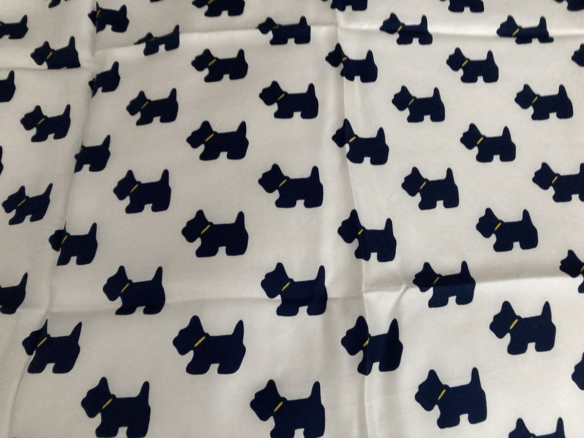 Foulard & Sciarpe: Foulard Westie von Agatha Seide – Usato da Widen venduto da nigella90 1