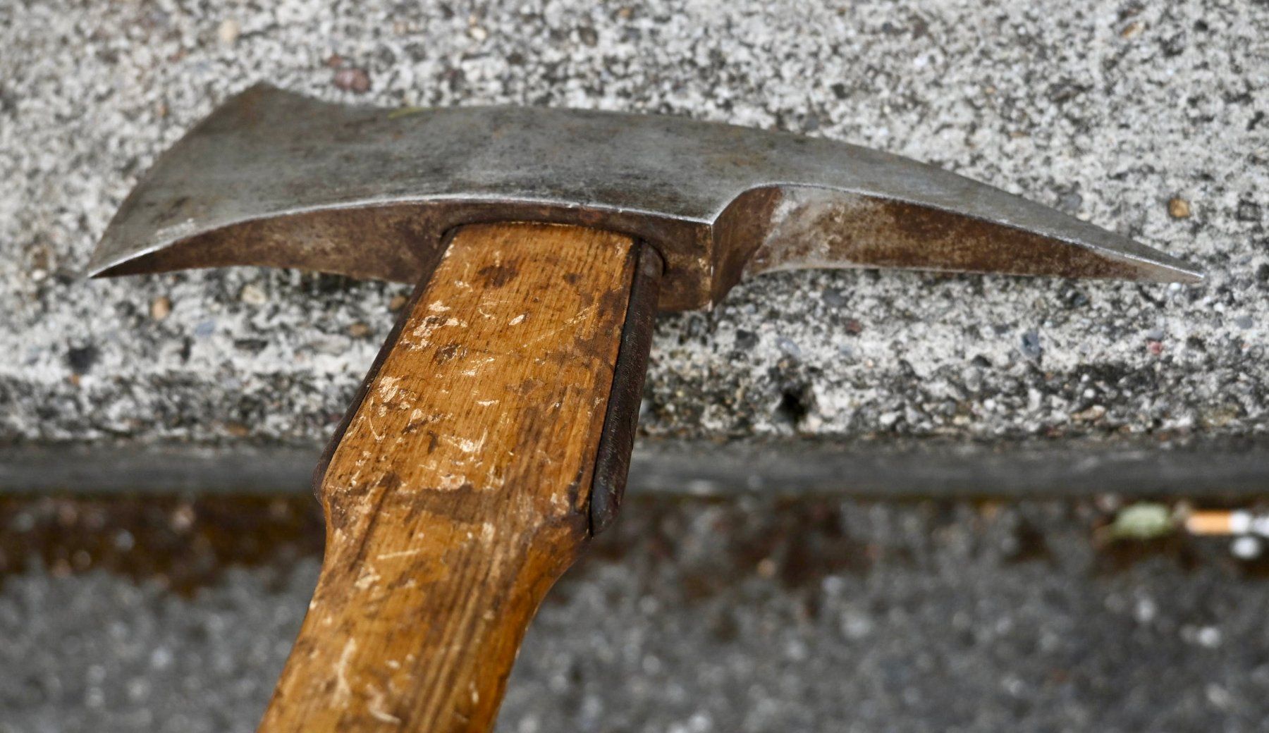 Alle Werkzeuge: altes Feuerwehr - Beil TOMAHAWK länge 37cm – Gebraucht aus Pfaffhausen von mono_rec 8