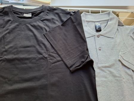 Biete zwei neue 3 XL Shirt, Promodoro und Sol's