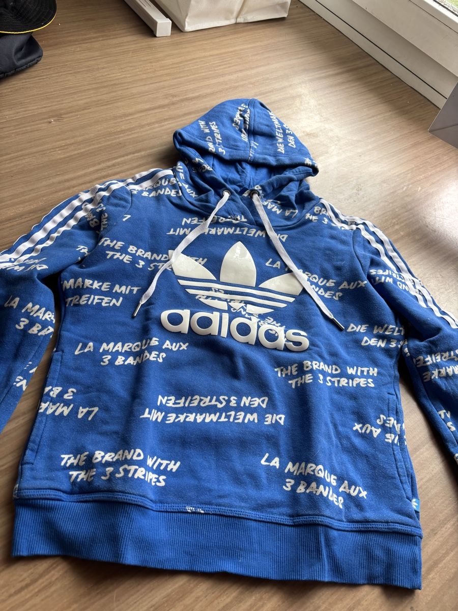 Adidas Maglioni & Felpe: Sweat à capuche Adidas – Nuovo (secondo la descrizione) da Granges VS venduto da Oliviaaaaaa
