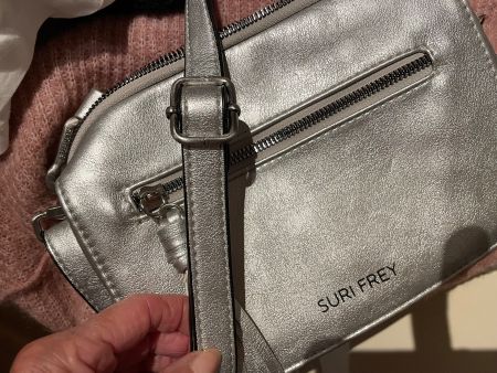 Alles muss weg Suri Frey Umhängetasche in silber 23x17