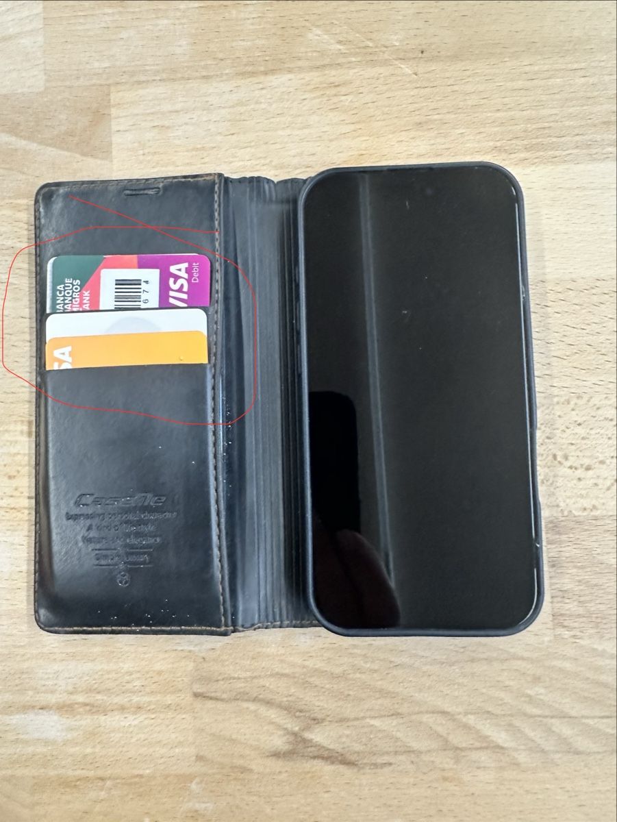 Apple Telefoni cellulari / Smartphones: I Phone 16 Pro 256 GB Black Titanium – Nuovo (secondo la descrizione) da Diessbach b. Büren venduto da babs92 9