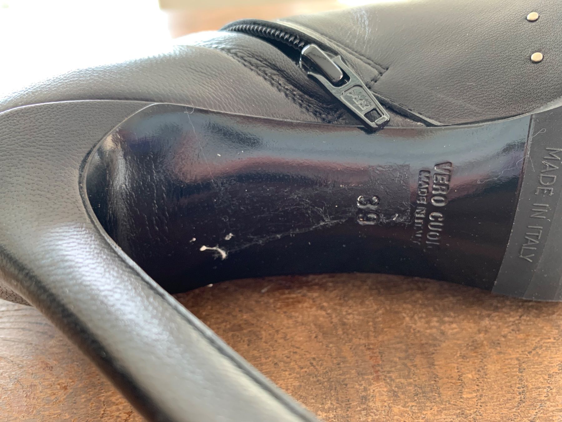 Scarpe da donna: Schwarze Stiefeletten Gr. 39 – Usato da Oberweningen venduto da Bumblebee2 3