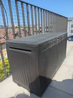 Coffre de rangement extérieur 