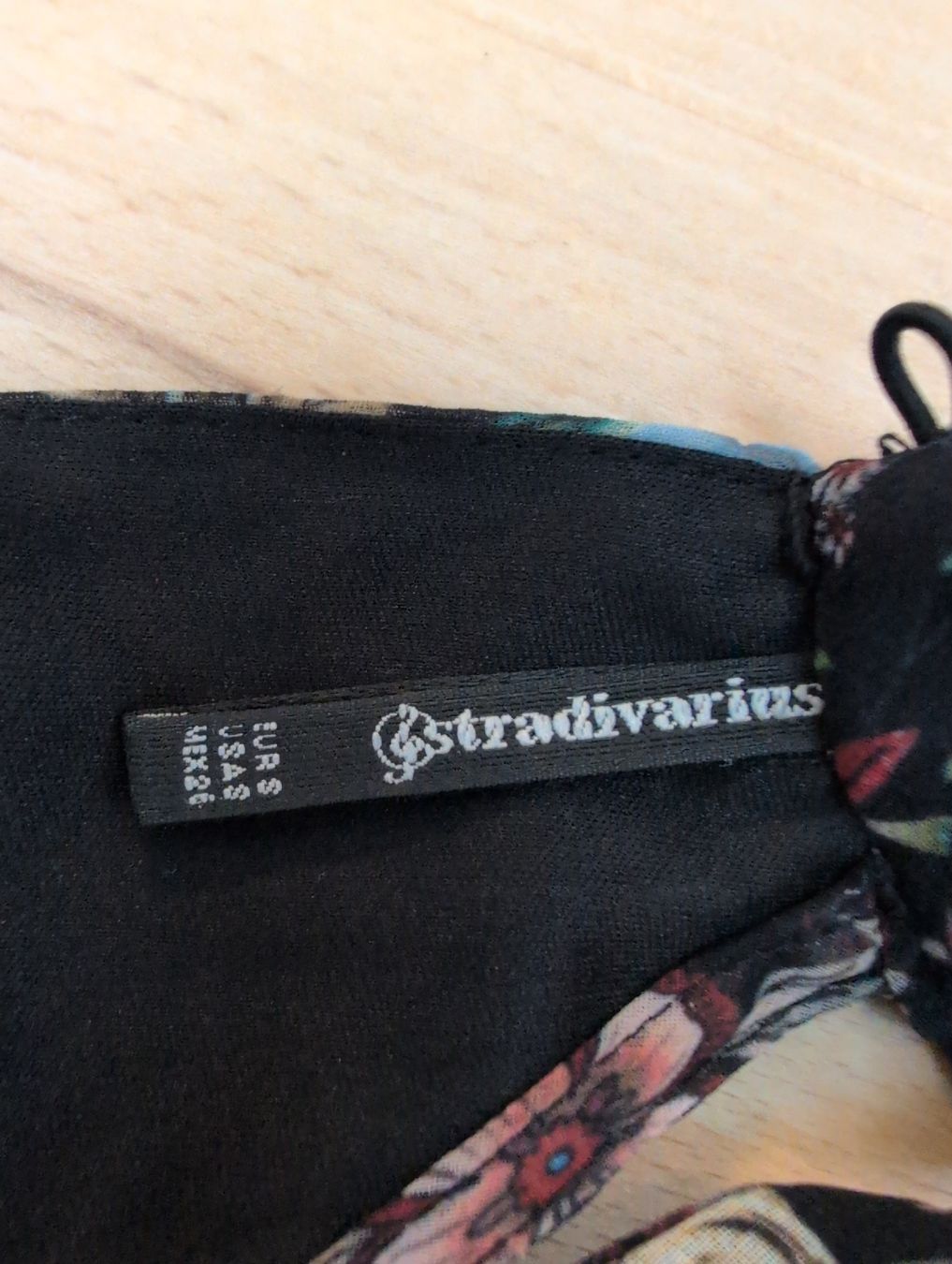 Stradivarius Vestiti: Süsses geblümtes Langarmkleid, Stradivarius Grösse S – Usato da Kirchberg BE venduto da lauraflu 2