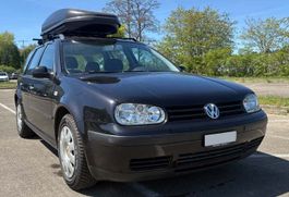 VW Golf IV Kombi 2.0 4motion - Viele Extras!