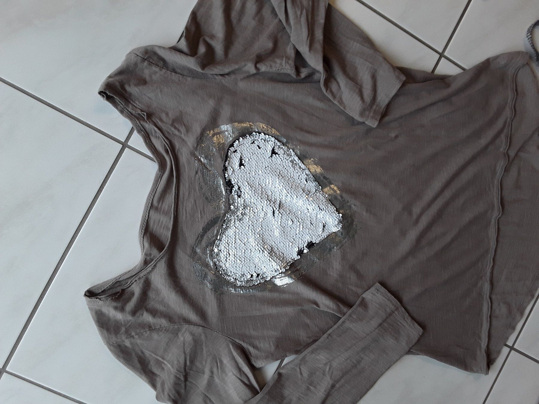 Pullover & Sweatshirts: 3 STK SHIRT (FU SHI S/M – Gebraucht aus Heimberg von Samprof 4