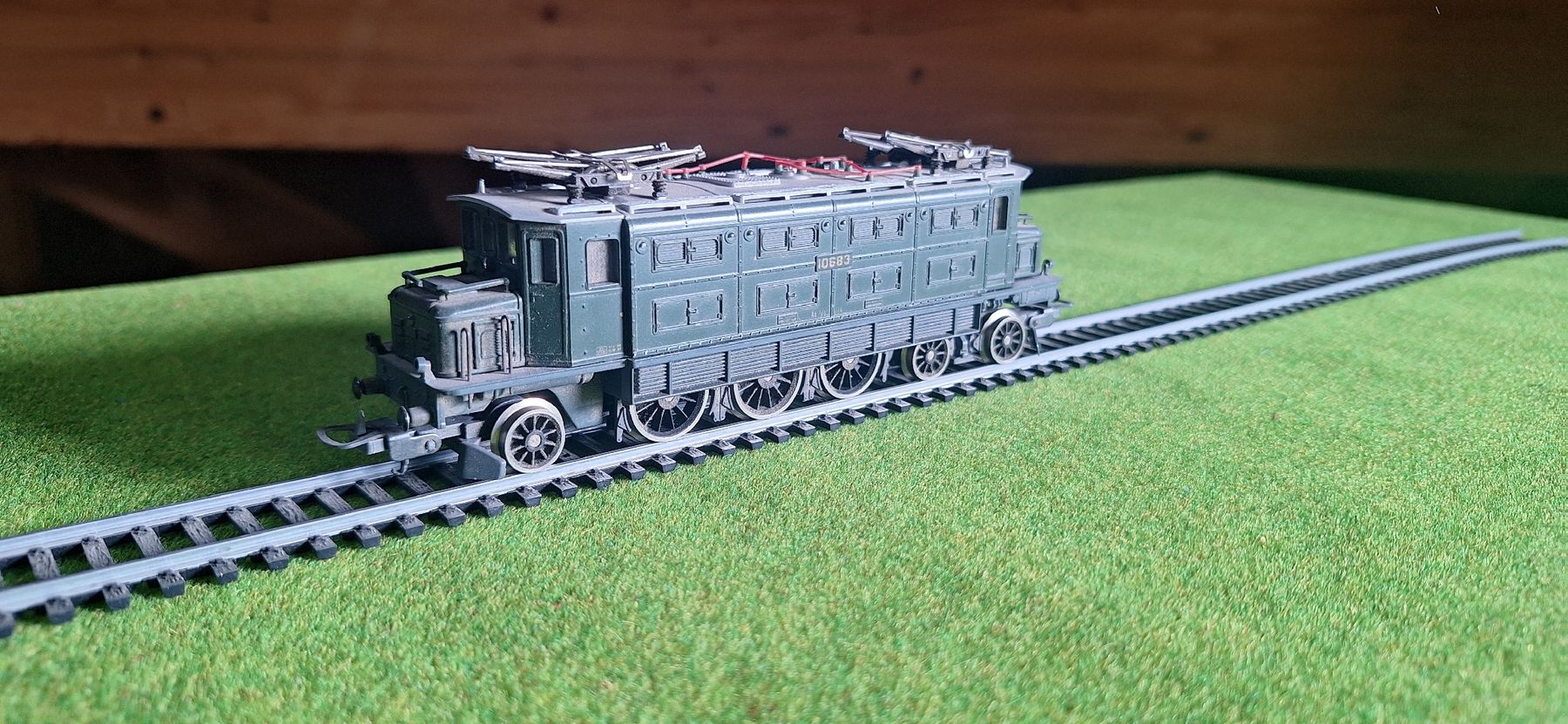 Lima Modellini di ferrovie: Lima Ae 3/6 HO,, Sammlerstück – Usato da Arnegg venduto da Skippy2.0