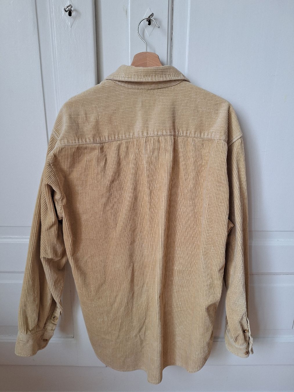 Giacche: Corduroy-Hemd/Overshirt – Usato da Bern venduto da msmarple 1
